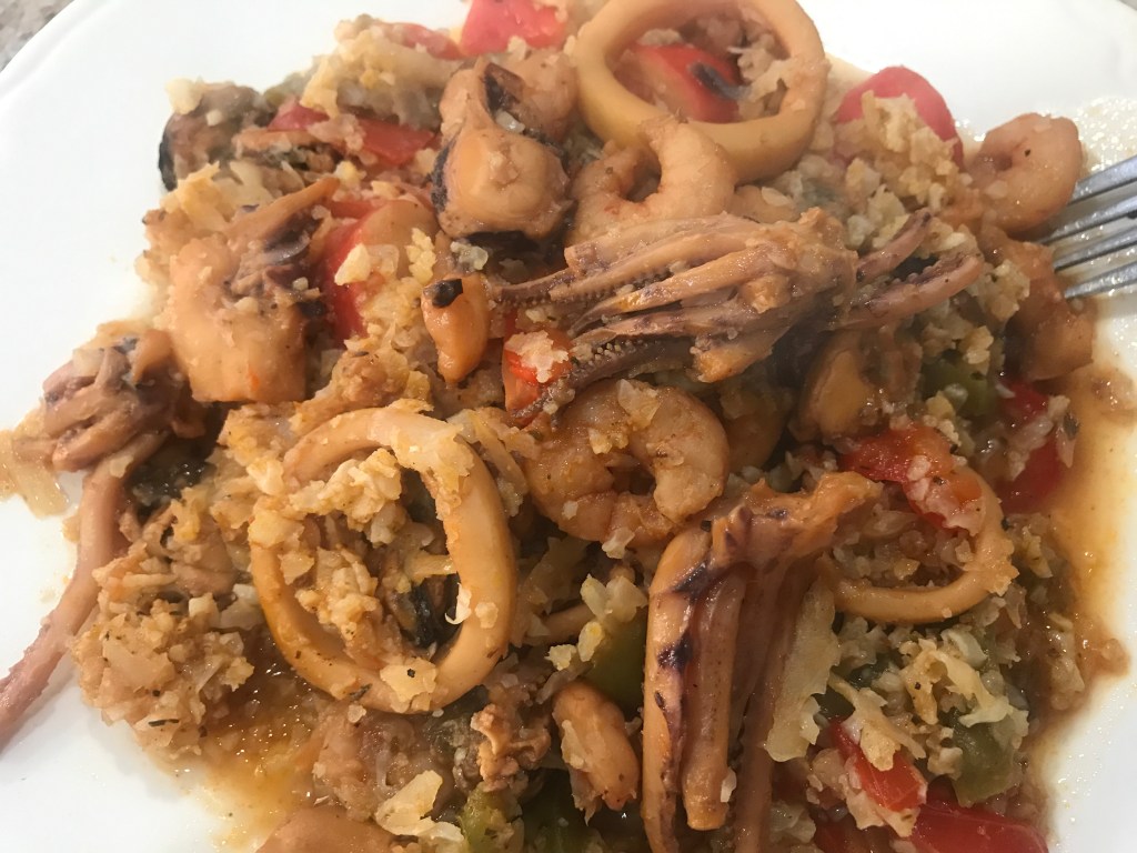 Paella con coliflor