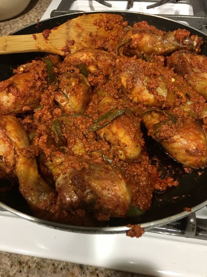 Piernas de pollo en chorizo.
