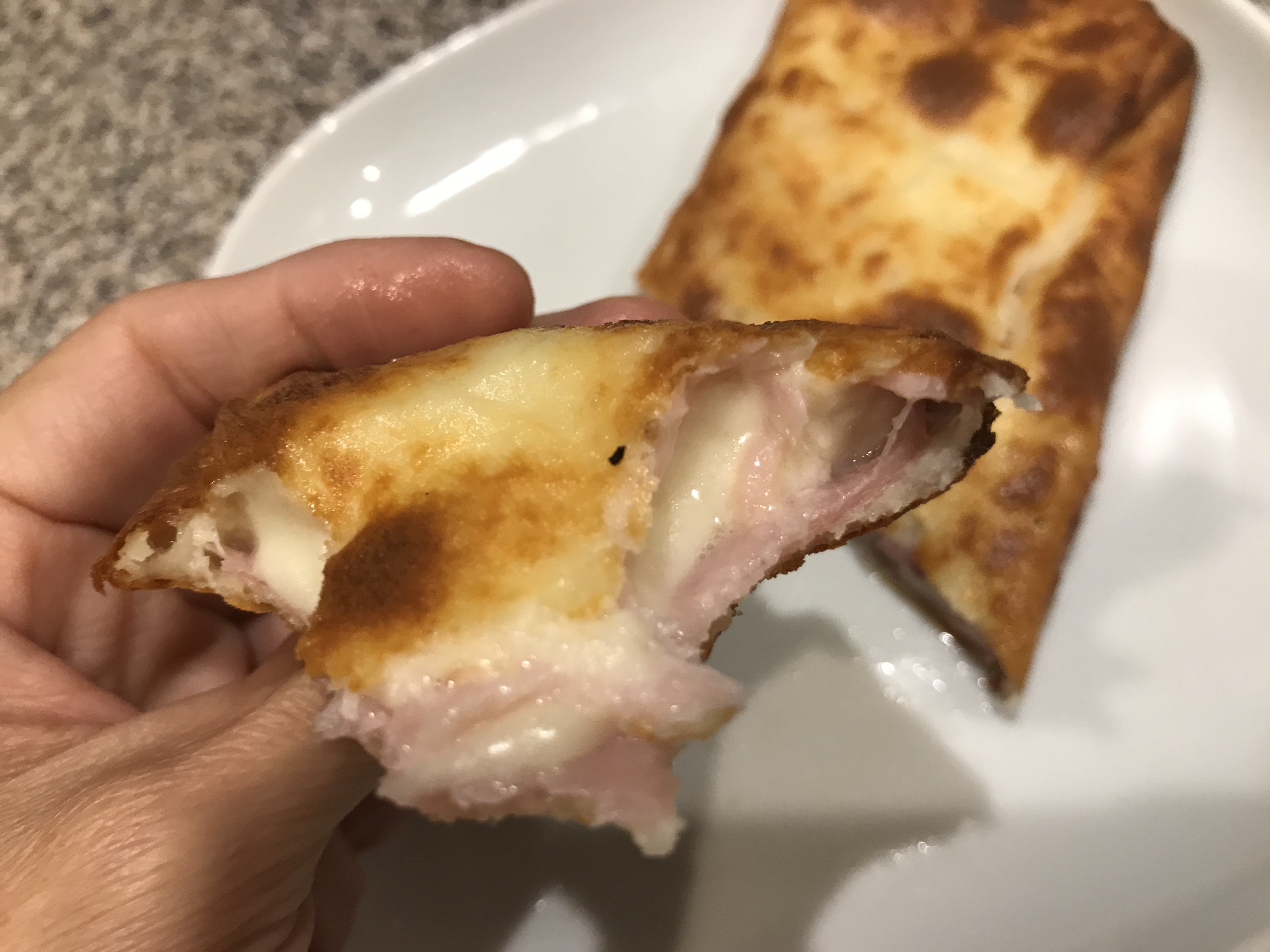 Low carbs Hot Pockets – Jamón y Queso