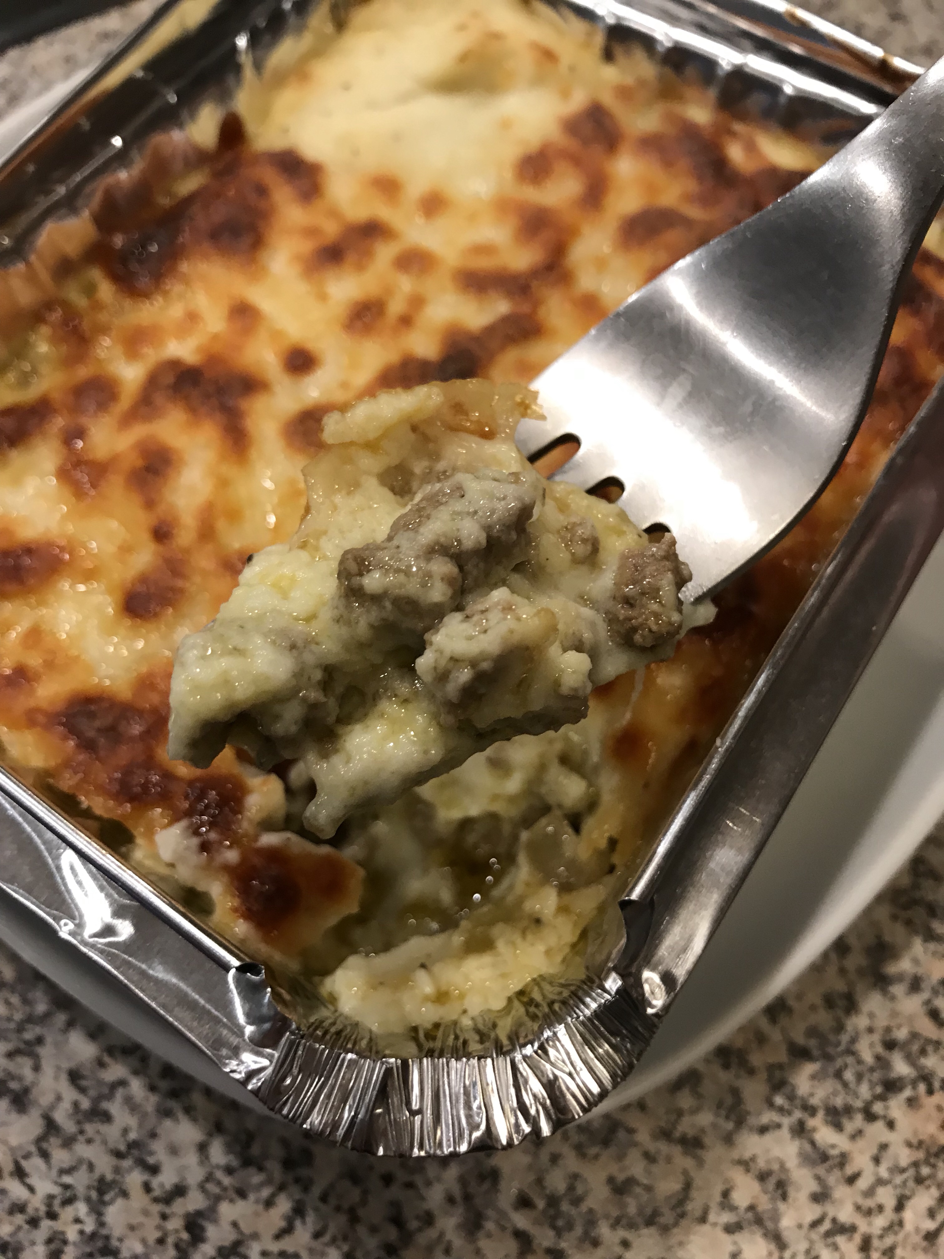 Pastel de carne con puré de coliflor