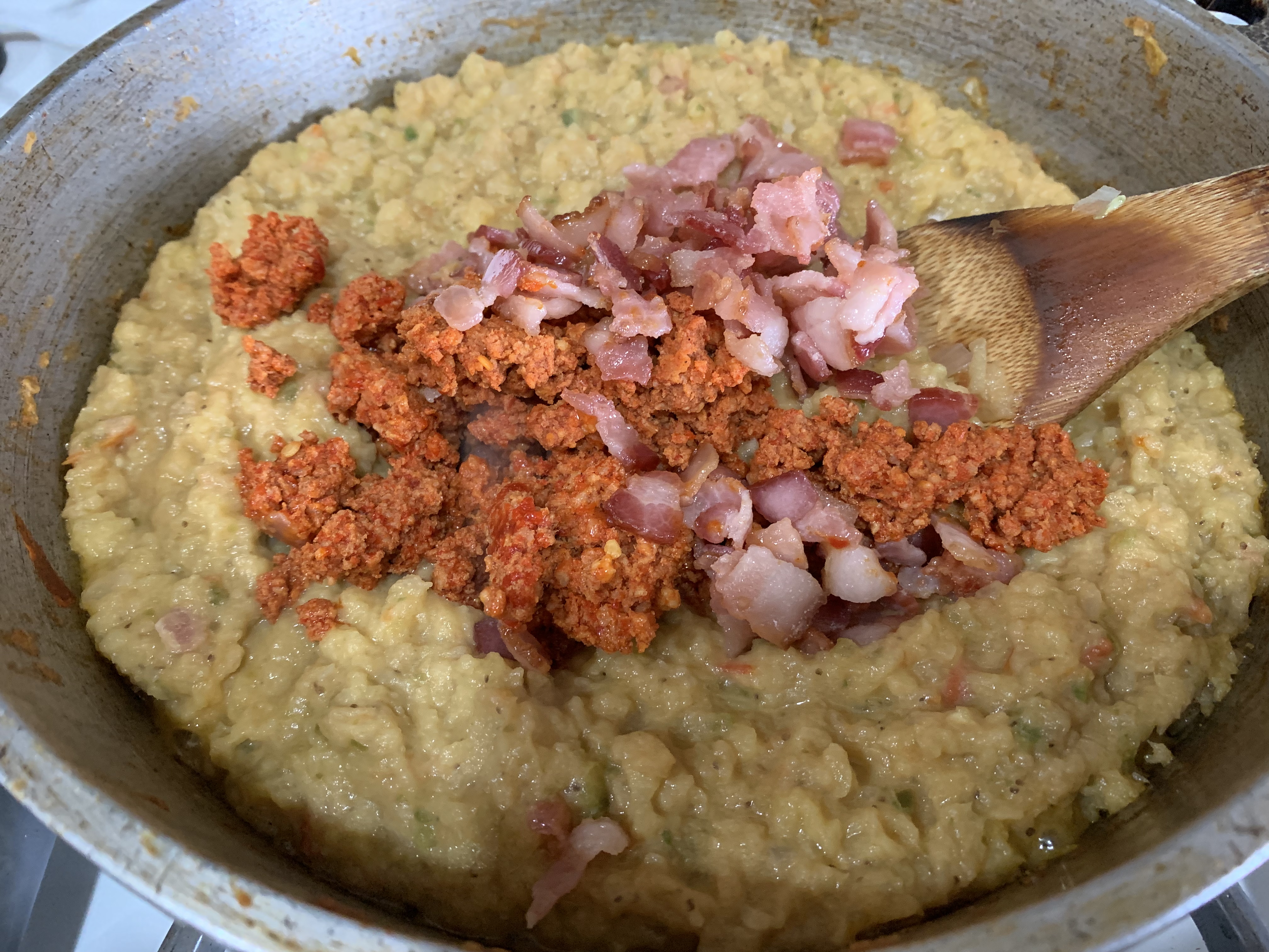 BF4234AE-CAF5-4C25-8982-1C752B86A527