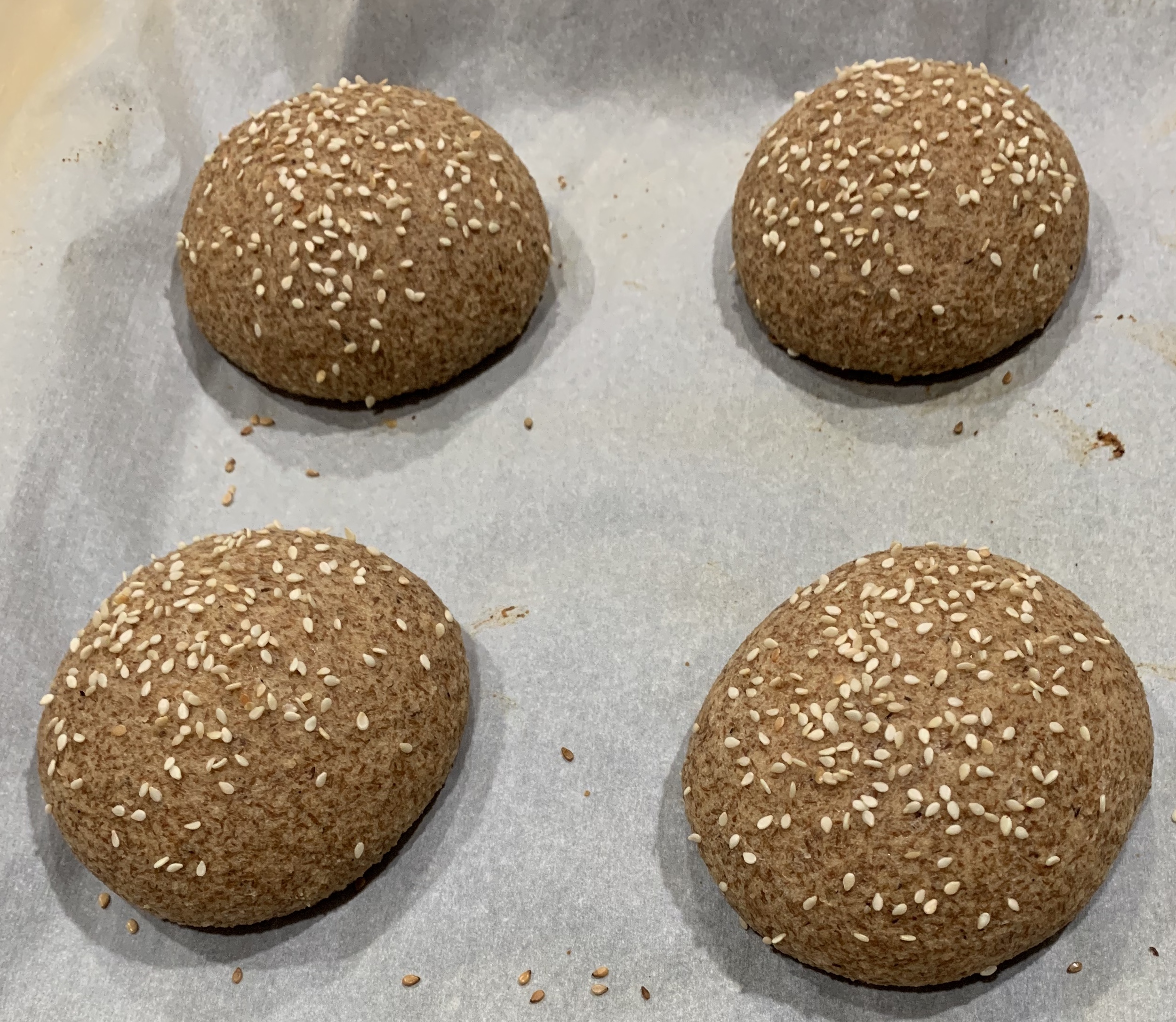 E0F33572-A123-48E1-84E6-760346FFA099