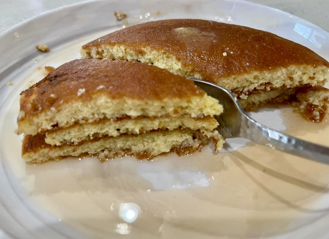 Hot Cakes con Queso Crema